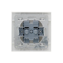 Розетка EKF Минск встраиваемая белая со шторками (ERR10-022-100) - фото 3