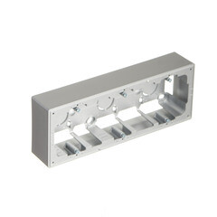 Коробка монтажная Simon 24 Harmonie трехместная накладная алюминий (2400753-033) - фото 4