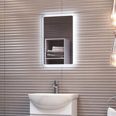 Зеркало с подсветкой прямоугольное 39,6х60 см бесконтактный сенсор Vigo Wing Classic (079) - фото 3