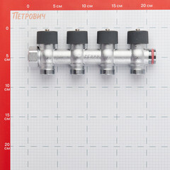 Коллектор Рехау 3/4 ВР(г) х 4 выхода 3/4 НР(ш) ЕК х 3/4 НР(ш) регулируемый (11316473001) - фото 2