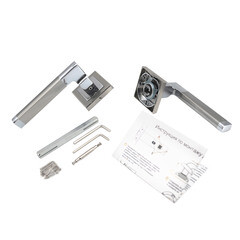 Ручка дверная квадратная розетка белый никель/хром - фото 5