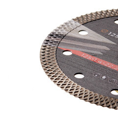 Диск алмазный по керамограниту Rage 125х22,2х1,4 мм турбо мокрый рез (605125) - фото 4