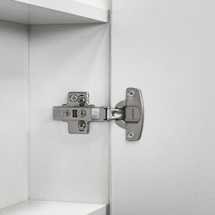 Зеркальный шкаф Comforty Сан-Луис 80х80х15 см подвесной белый матовый - фото 11