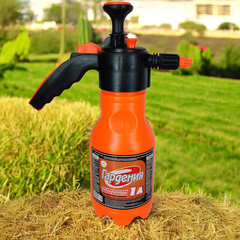 Опрыскиватель пневматический Инструм-Агро Гардения 1 л с клапаном сброса давления (011484) - фото 2
