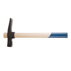 Молоток каменщика 600 г деревянная ручка