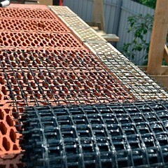 Сетка кладочная базальтовая 25х25 мм 50/50 кН/м 0,37х25 м рулон - фото 5