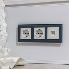 Розетка Werkel встраиваемая белая со шторками (a051139) - фото 7