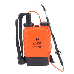 Опрыскиватель ранцевый гидравлический для полива Жук Классик ОГ-112 12 л (3094-00) - фото 1