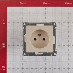 Розетка Systeme Electric AtlasDesign встраиваемая бежевая (ATN000241) - фото 4