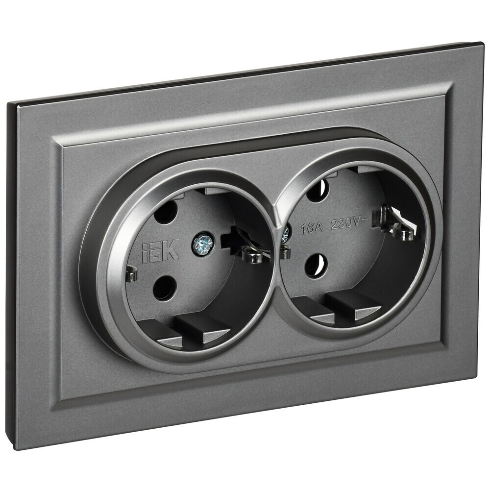

Розетка IEK Brite РСш12-3-БрС встраиваемая сталь со шторками (BR-R24-16-K46-F)
