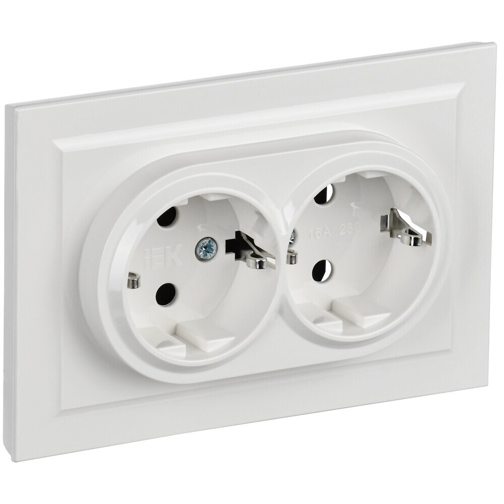 

Розетка IEK Brite РСш12-3-БрБ встраиваемая белая со шторками (BR-R24-16-K01-F), Белый