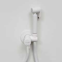 Смеситель с гигиеническим душем встраиваемый WasserKraft со скрытой частью в комплекте белый (A70538) - фото 7