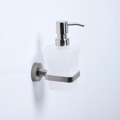 Дозатор для мыла WasserKraft Tauber с держателем стекло матовый/металл никель (K-64499) - фото 4