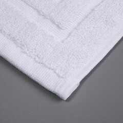 Коврик для ванной белый 65х45 см WasserKraft Main (BM-4701) - фото 2