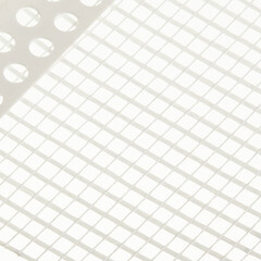 Профиль углозащитный пластиковый для непрямых углов с сеткой 100х100 мм 3 м - фото 4