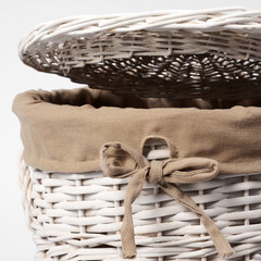 Корзина для белья WasserKraft Aller 280х280х400 мм 23,4 л белая (WB-106-S) - фото 4