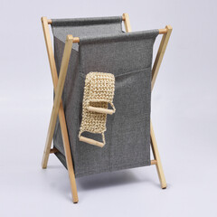 Корзина для белья WasserKraft Nau 420х410х650 мм 112 л складная серая (WB-772-L) - фото 6