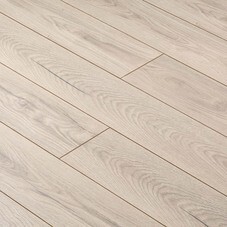 Ламинат 33 класс Ultradecor Expert Choice дуб светлый карпентер 2,22 кв.м 8 мм с фаской