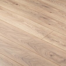 Ламинат 33 класс Ultradecor Expert Choice дуб хейбридж 2,22 кв.м 8 мм с фаской