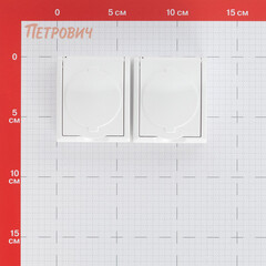 Розетка Simon 15 Aqua накладная белая со шторками с крышкой (1594443-030) - фото 2