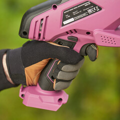 Мини-пила цепная аккумуляторная КМ АТОМ 18 В 4" шаг 1/4" паз 1,1 мм 32 звена без АКБ и ЗУ (CMCS-181) - фото 11