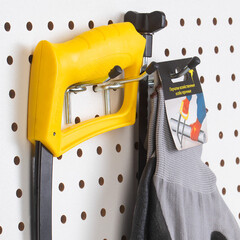 Держатель для перфорированных панелей металл 25х60х50 мм (3 шт.) - фото 3