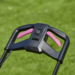 Газонокосилка аккумуляторная КМ АТОМ 36 В 400 мм 4Ач Li-Ion 2 АКБ и ЗУ (CL-184BL/2 KIT) - фото 20