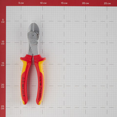 Бокорезы диэлектрические Knipex 180 мм (KN-7406180SB) - фото 3