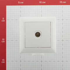 Розетка телевизионная Svet встраиваемая белая (SV1001-0038) - фото 3