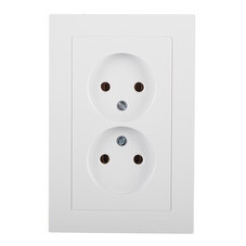 Розетка Systeme Electric AtlasDesign встраиваемая белая (ATN000120)