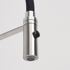 Смеситель для кухни WasserKraft никель/черный с гибким изливом однорычажный (A8417) - фото 4