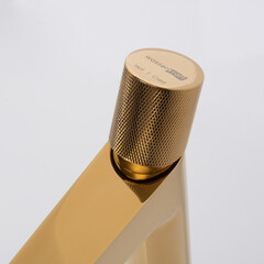 Смеситель для раковины WasserKraft Ems однорычажный золото (7603H) - фото 5