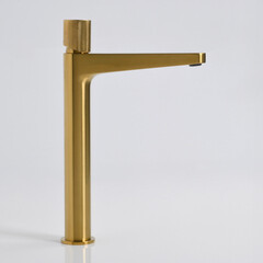 Смеситель для раковины WasserKraft Schunter однорычажный золото (8203H) - фото 10