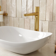 Смеситель для раковины WasserKraft Schunter однорычажный золото (8203H) - фото 2