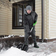 Лопата снеговая Palisad Base поликарбонат с металлическим черенком 1370х460 мм (61644) - фото 2