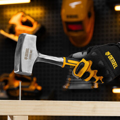 Кувалда кованая цельнометаллическая Denzel 2 кг фибергласовая ручка (11013) - фото 2