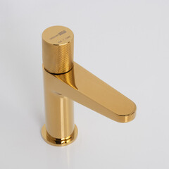 Смеситель для раковины WasserKraft Ems однорычажный золото (7603) - фото 8