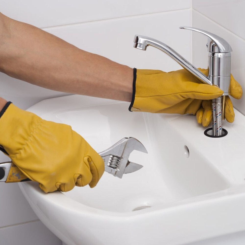 

Установка смесителя на раковину