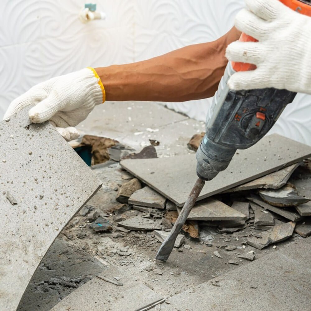 

Демонтаж плитки или керамогранита