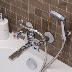 Смеситель для ванны РМС SL хром двухвентильный со средним изливом с лейкой (SL115-142E) - фото 4