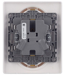 Розетка Legrand Etika встраиваемая белая (672223/672272) - фото 4