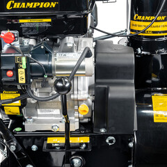 Снегоуборщик бензиновый Champion Pro 700 мм 11 л.с. (STT1170E) - фото 20