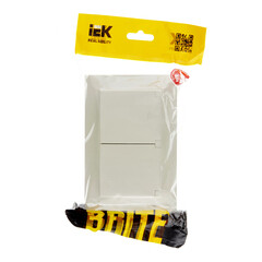 Розетка IEK Brite РСбш12-3-44-БрКр встраиваемая бежевая с крышкой (BR-R26-16-44-K10-F) - фото 3