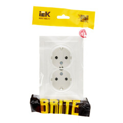 Розетка IEK Brite РС12-3-БрБ встраиваемая белая (BR-R21-16-K01-F) - фото 3