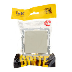 Розетка IEK Brite РСбш10-3-БрКр встраиваемая бежевая со шторками (BR-R16-16-K10) - фото 3
