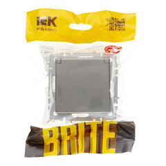Розетка IEK Brite РСбш10-3-44-БрС встраиваемая сталь со шторками с крышкой (BR-R16-16-44-K46) - фото 3