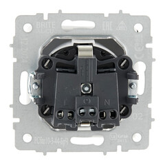 Розетка IEK Brite РСбш10-3-44-БрЧ встраиваемая черная со шторками с крышкой (BR-R16-16-44-K02) - фото 6