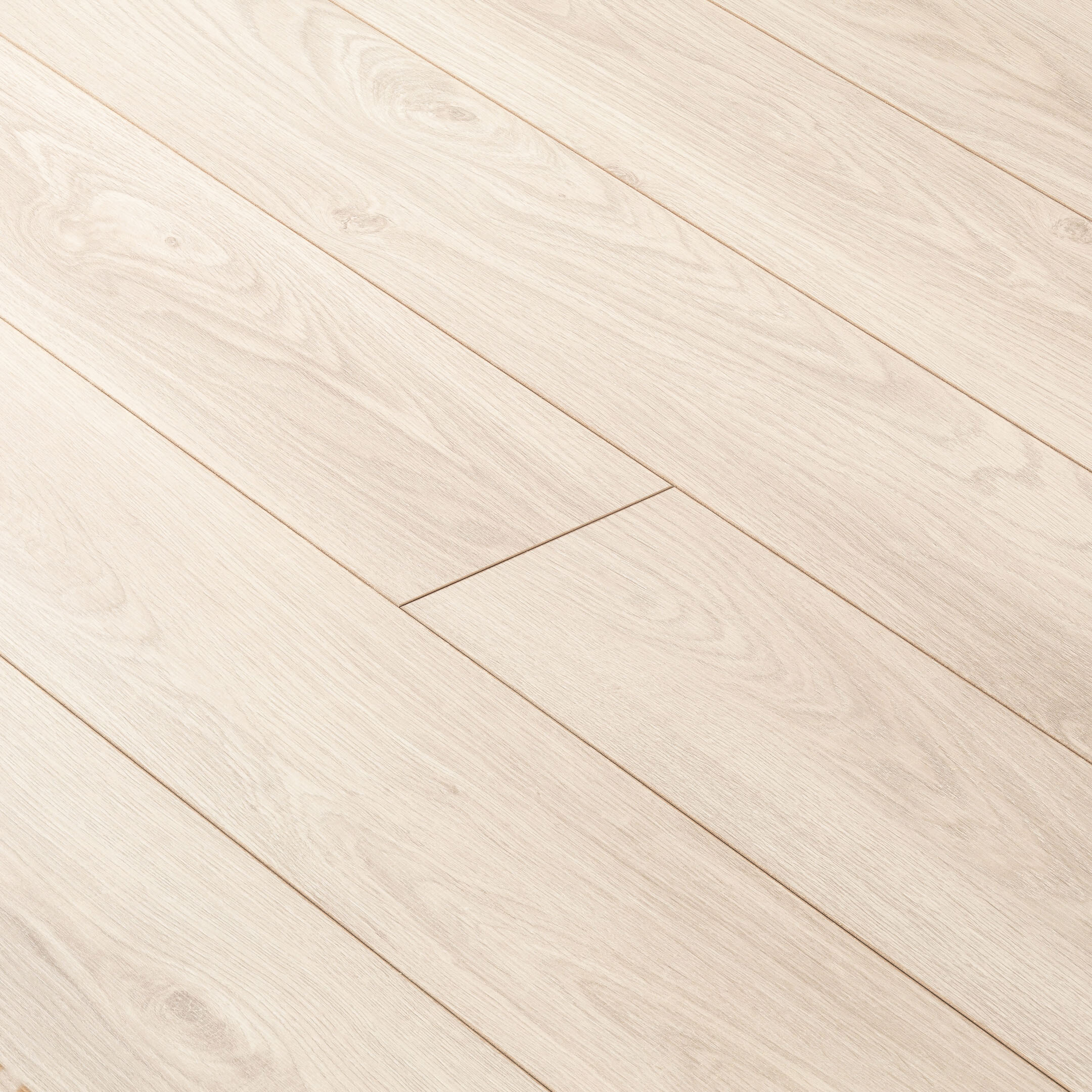 

Ламинат 33 класс Promo дуб джида 1,845 кв.м 10 мм с фаской влагостойкий, Натуральный