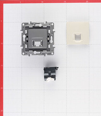 Розетка компьютерная Legrand Etika встраиваемая слоновая кость RJ45 (672341) - фото 5