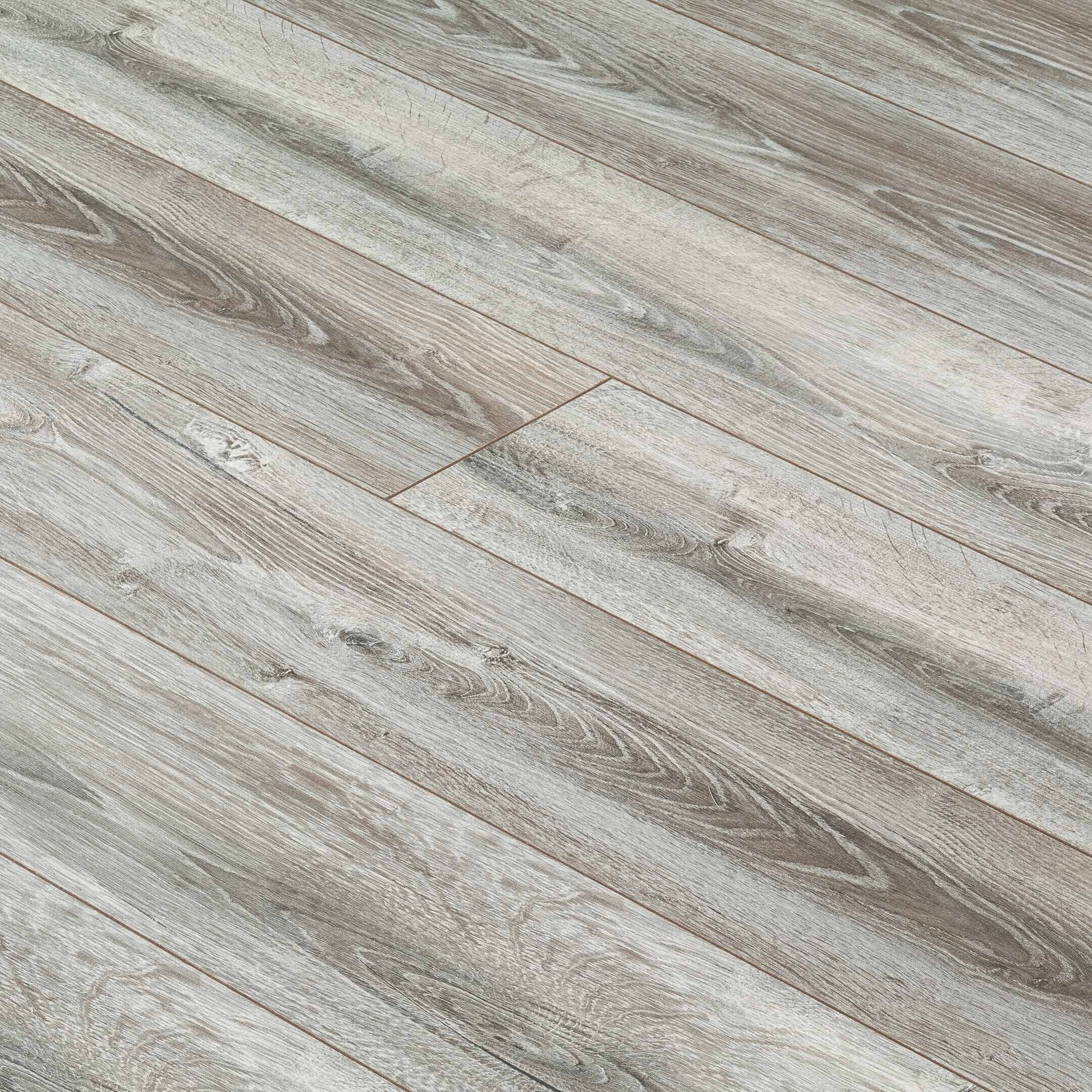 Изображение товара Ламинат 33 класса Kastamonu Floorpan Black сосна асахи влагостойкий 8 мм с фаской